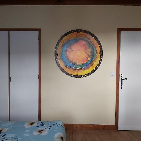 O Miroir... Sans Detour Dis-Moi Tout De Ce Sejour Francescas Buitenkant foto